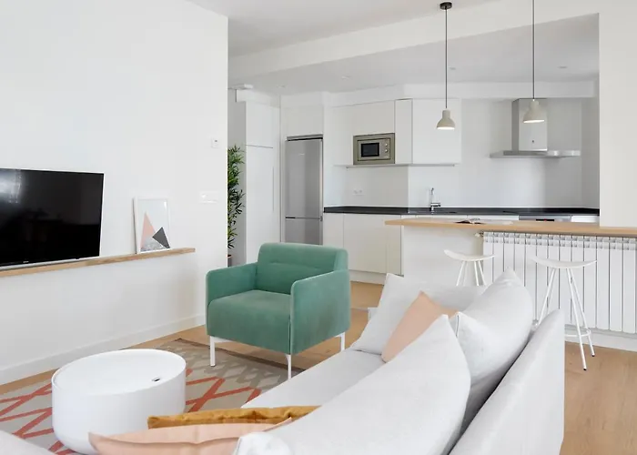 Апартаменти Belle Sebastian By Feelfree